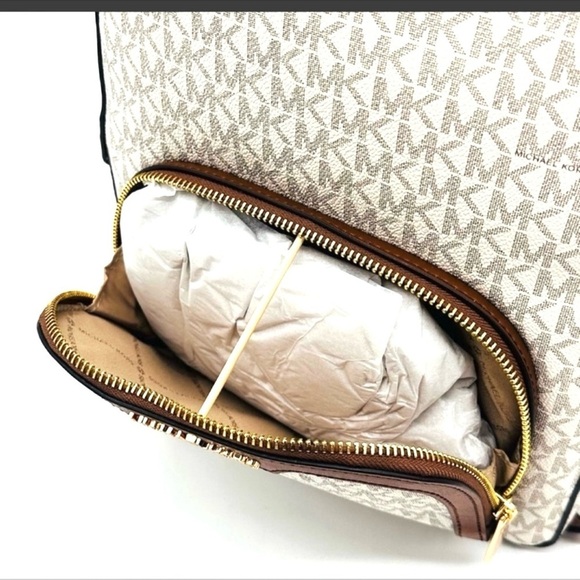 Michael Kors Medium Jaycee Zip Packet Backpack & Double Zip Wallet Wristlet - Picture 8 of 16